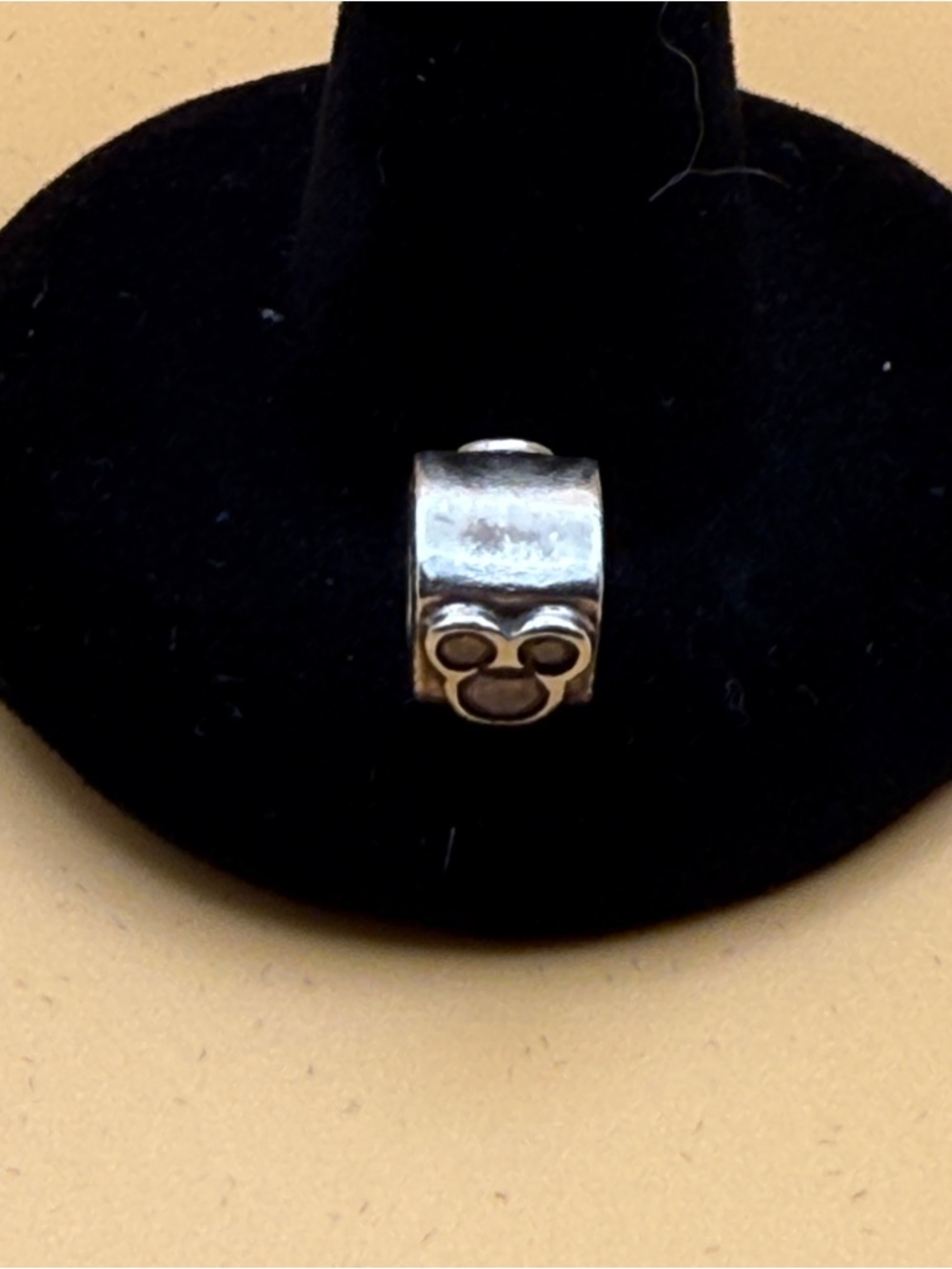 Pandora Mickey Mouse